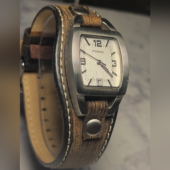 Fossil - Picture 6 of 16